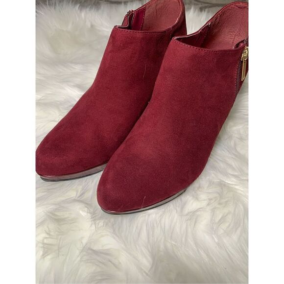 Liz Clairborne wine red color heels size 9.5 - Picture 1 of 6